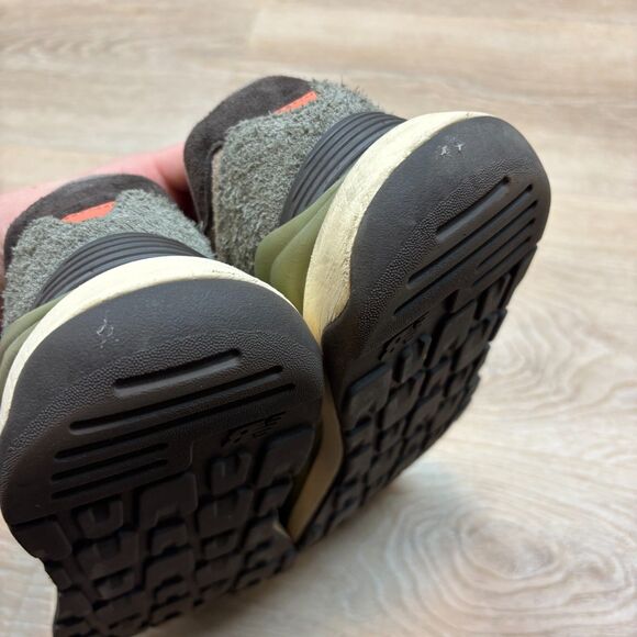 New Balance 57/40 Sneaker Women's 9.5 Color Taupe - Picture 3 of 7